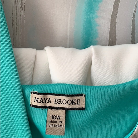 Three piece lightweight suit - Picture 2 of 3